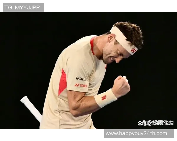 足球球星坚持每天刻苦训练展现毅力与热爱点燃赛场无限激情 足球球星坚持每天刻苦训练展现毅力与热爱点燃赛场无限激情