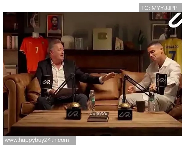 足球明星的财富揭秘:他们的年收入、投资与豪华生活方式分析 足球明星的财富揭秘:他们的年收入、投资与豪华生活方式分析